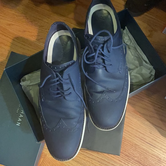 Original Grand Wingtip Leather Derby - Picture 7 of 9